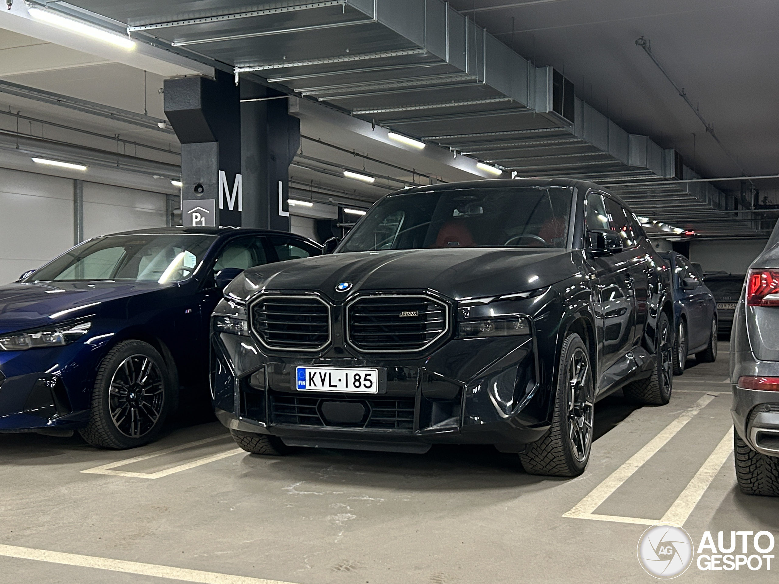 BMW XM G09