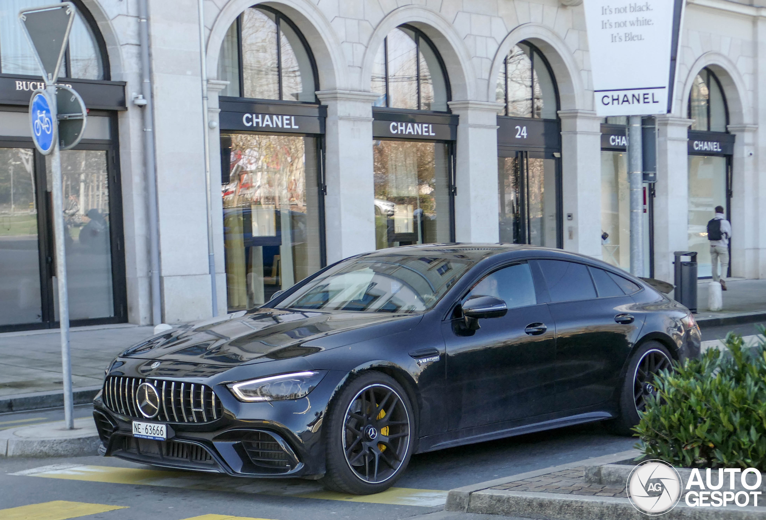 Mercedes-AMG GT 63 S X290