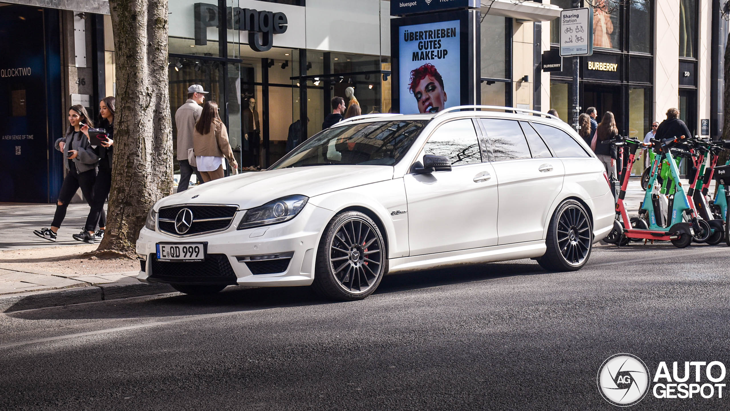 Mercedes-Benz C 63 AMG Estate 2012