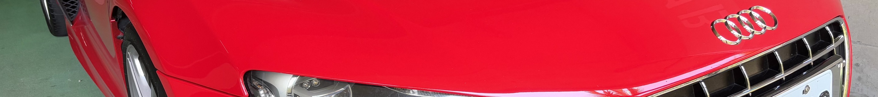 Audi R8 V10