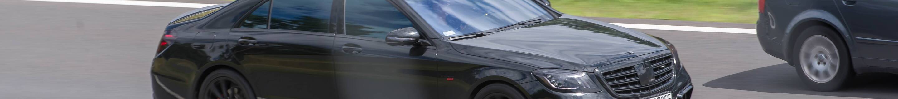 Mercedes-AMG Brabus S B40-700 V222 2017