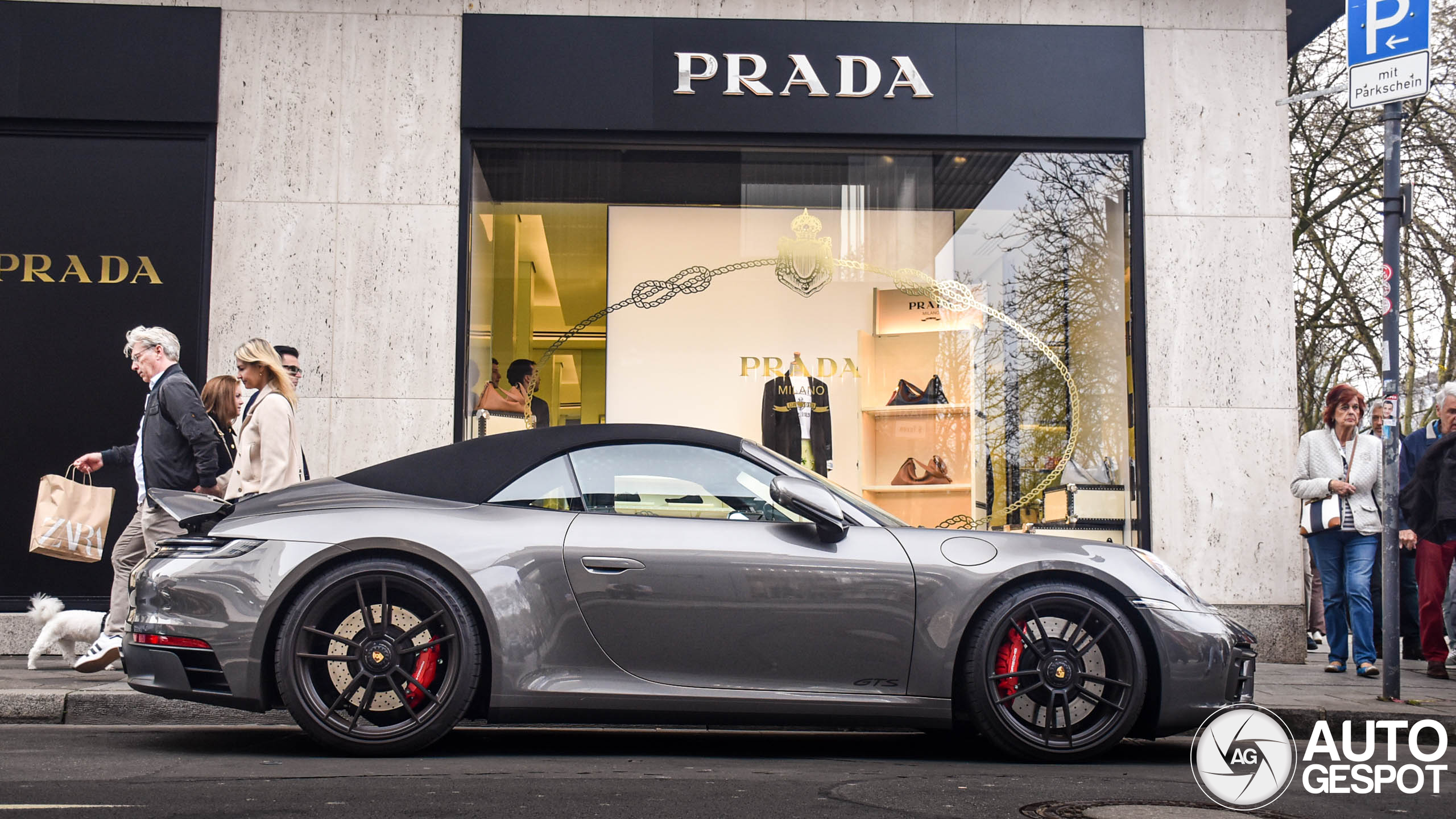 Porsche 992 Carrera GTS Cabriolet