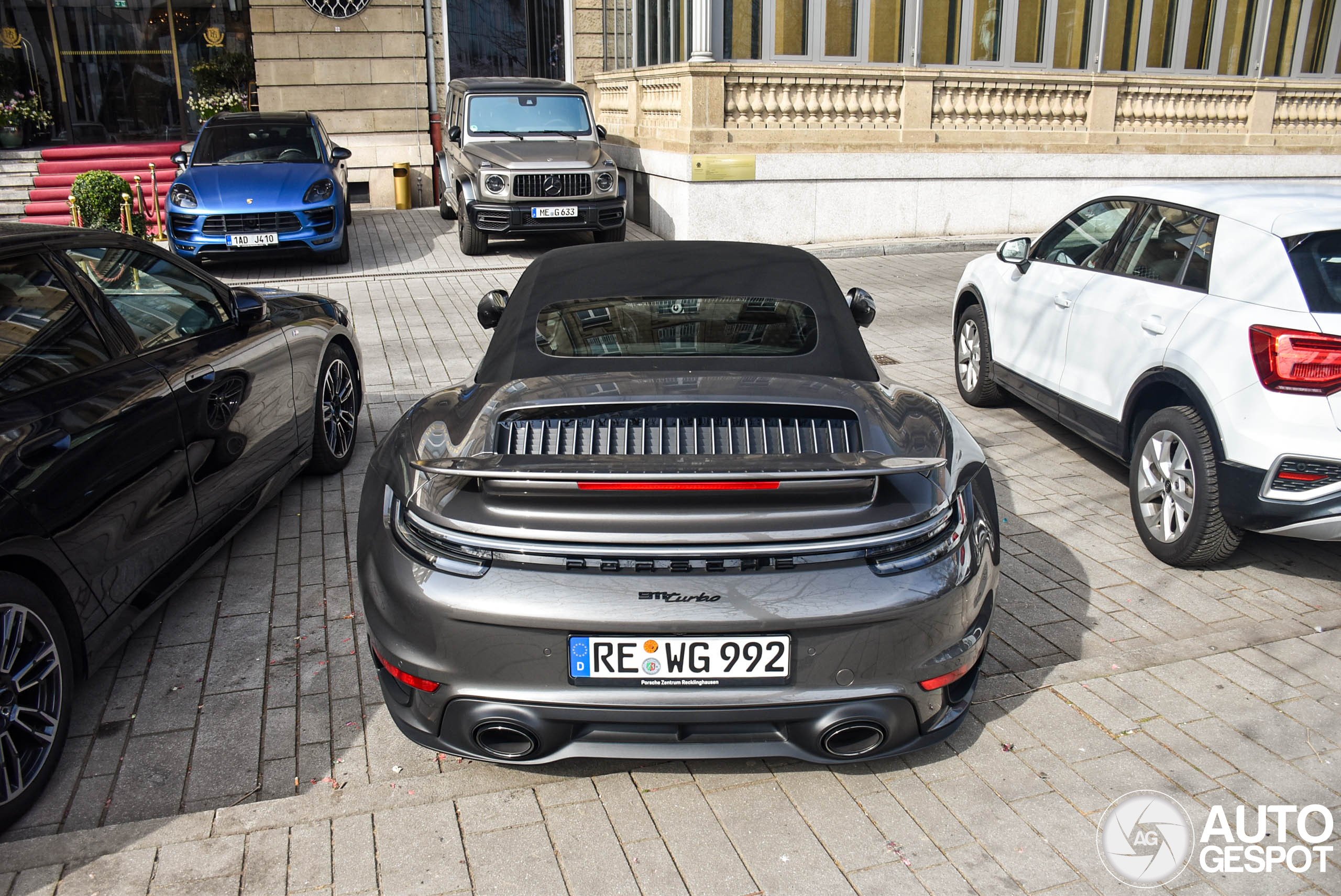 Porsche 992 Turbo Cabriolet