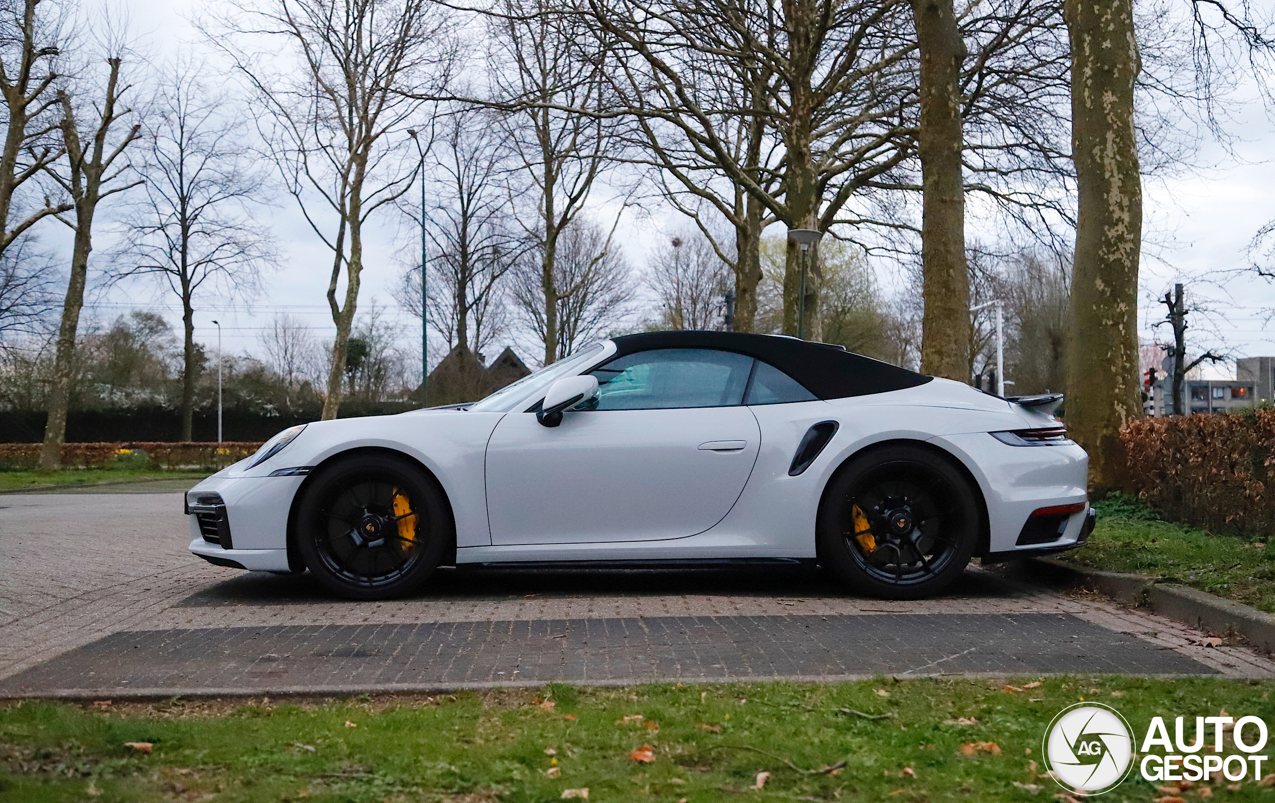 Porsche 992 Turbo S Cabriolet