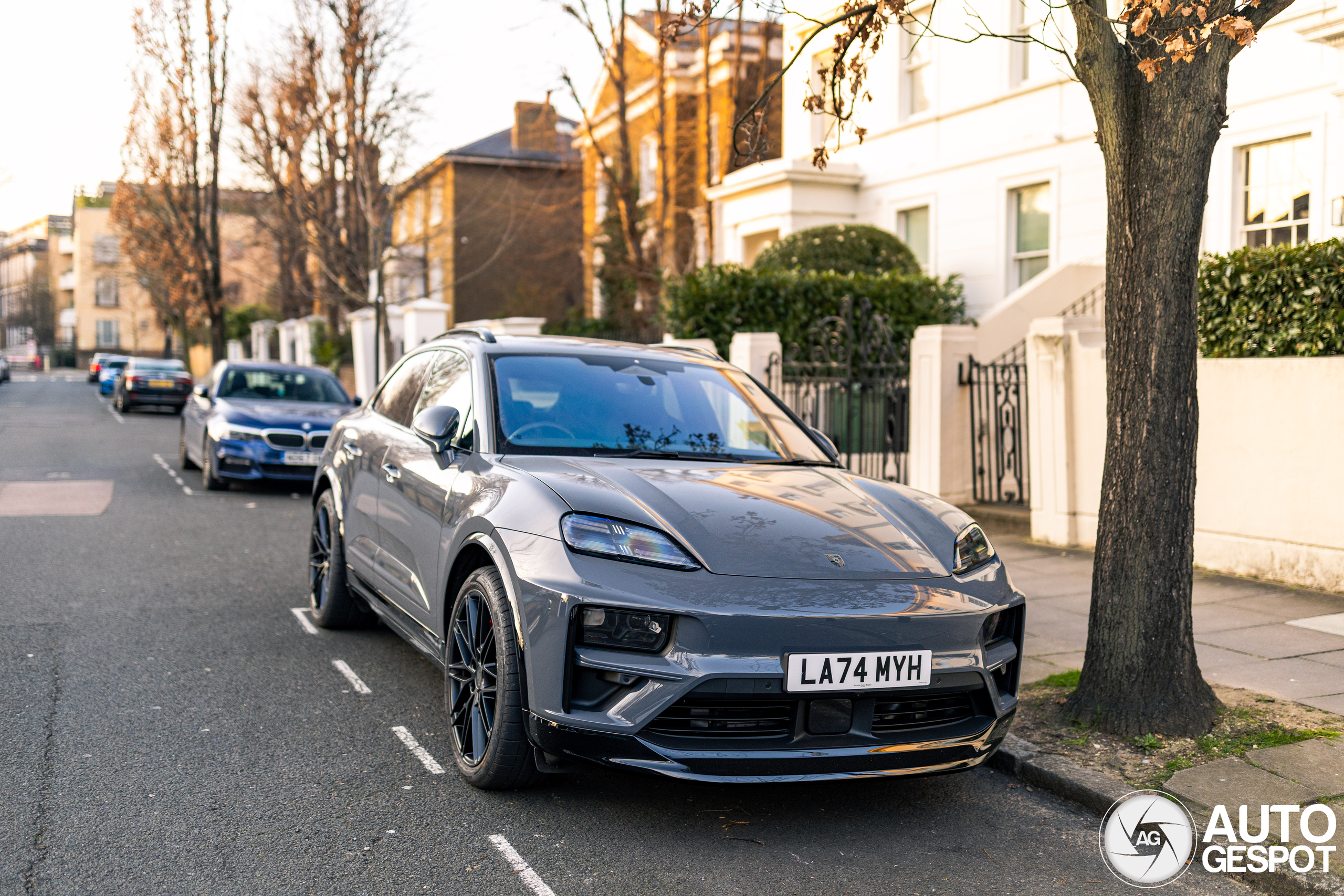 Porsche Macan EV Turbo