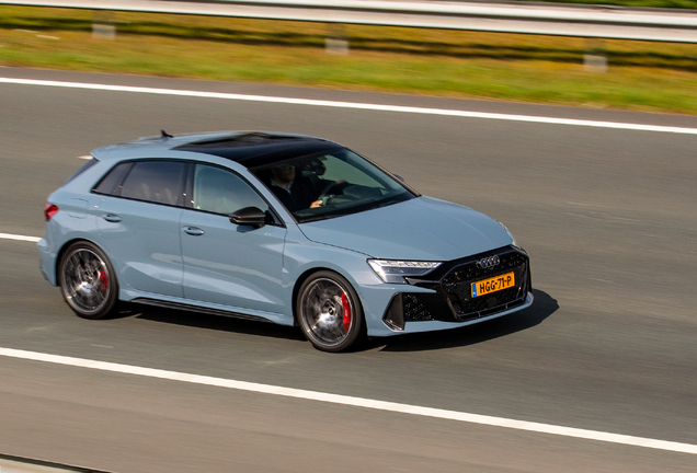 Audi RS3 Sportback 8Y 2025