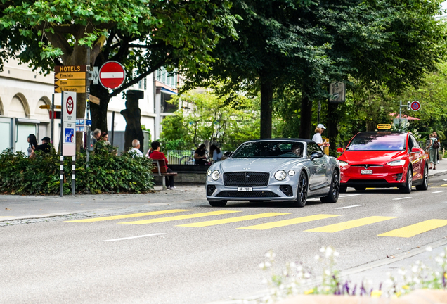 Bentley Continental GTC V8 S 2023