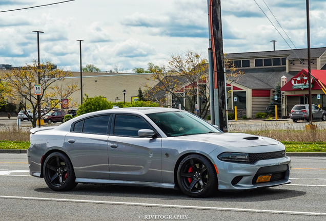 Dodge Charger SRT Hellcat