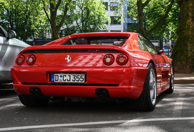 Ferrari F355 Berlinetta