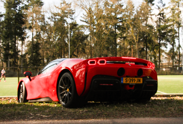 Ferrari SF90 Spider