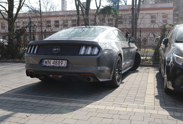 Ford Mustang GT 2015
