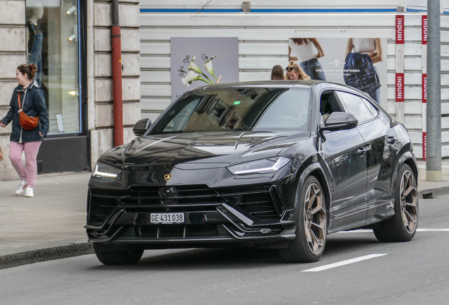 Lamborghini Urus Performante