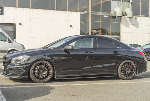 Mercedes-Benz CLA 45 AMG C117