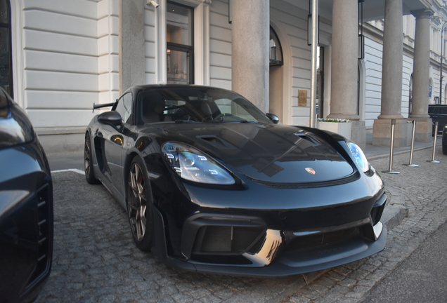 Porsche 718 Cayman GT4 RS