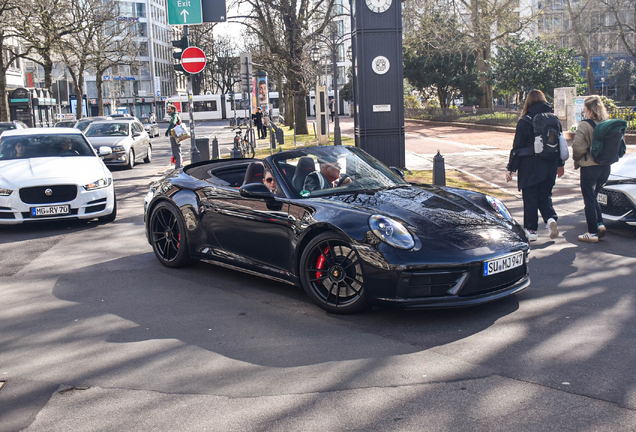 Porsche 992 Carrera GTS Cabriolet