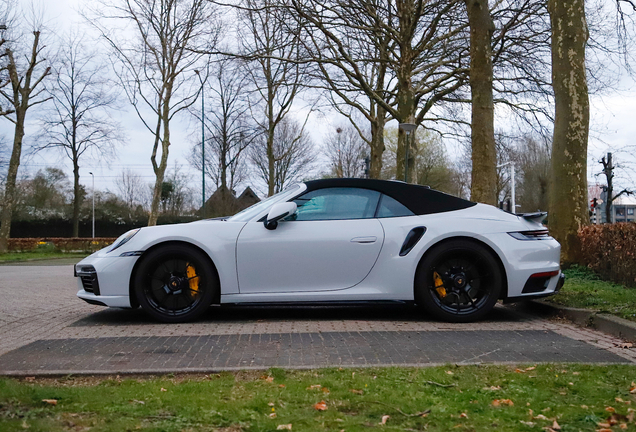Porsche 992 Turbo S Cabriolet