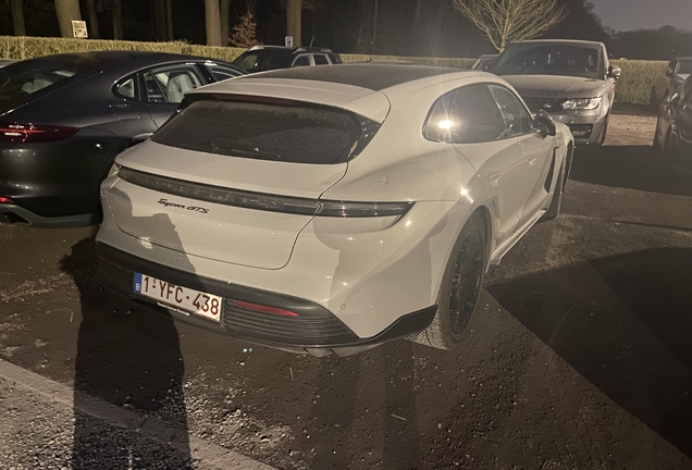 Porsche Taycan GTS Sport Turismo