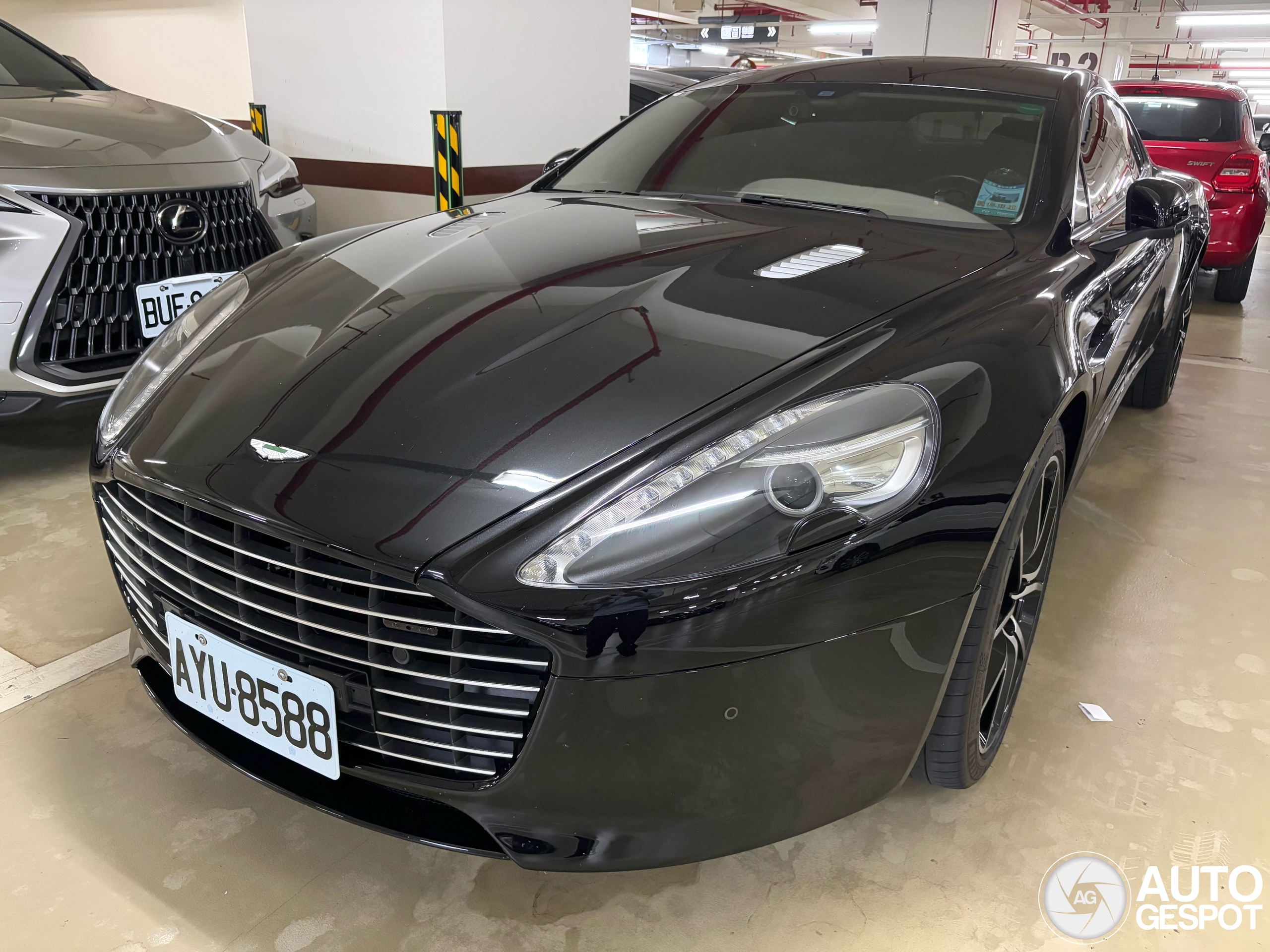 Aston Martin Rapide S