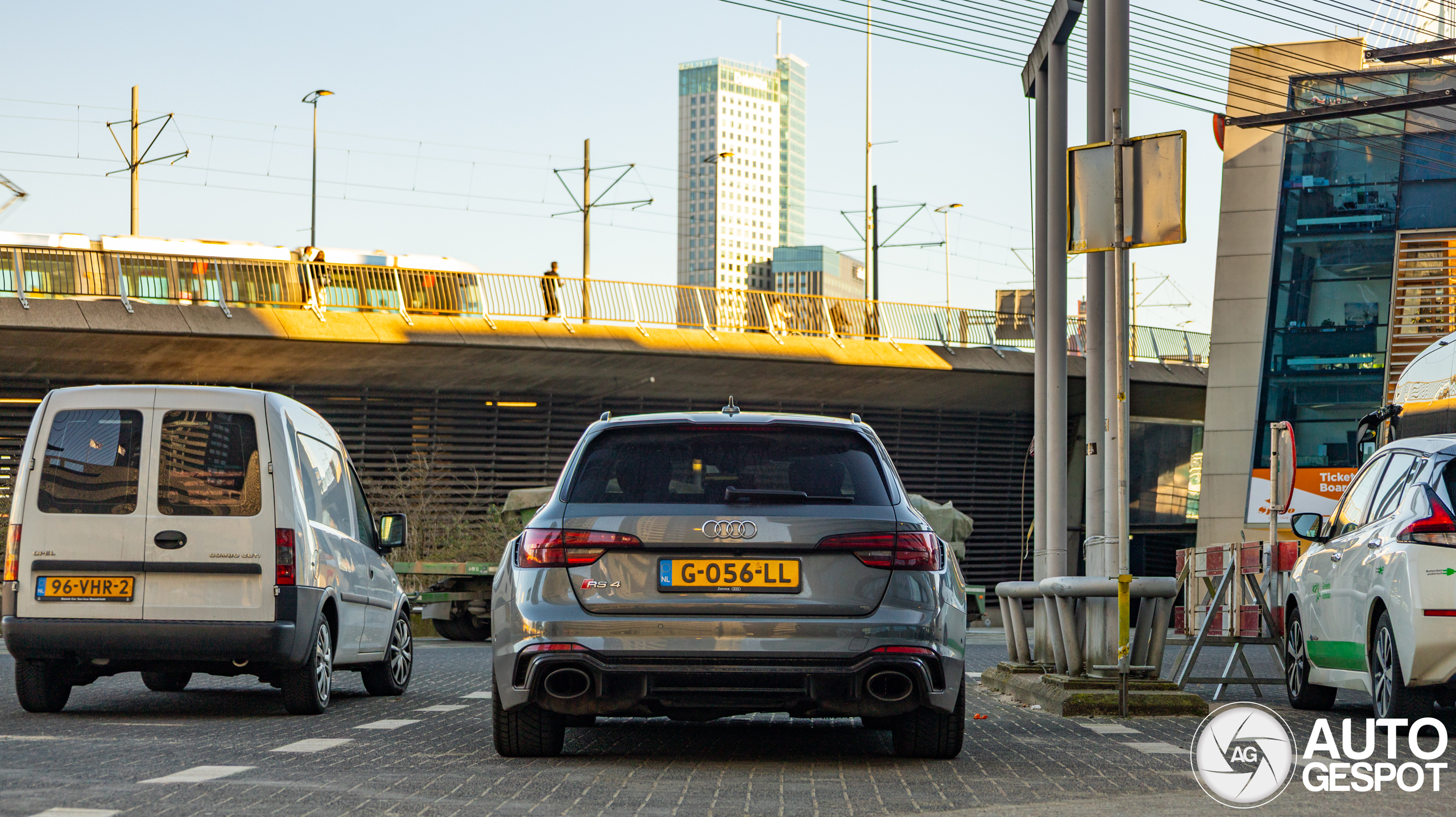 Audi RS4 Avant B9