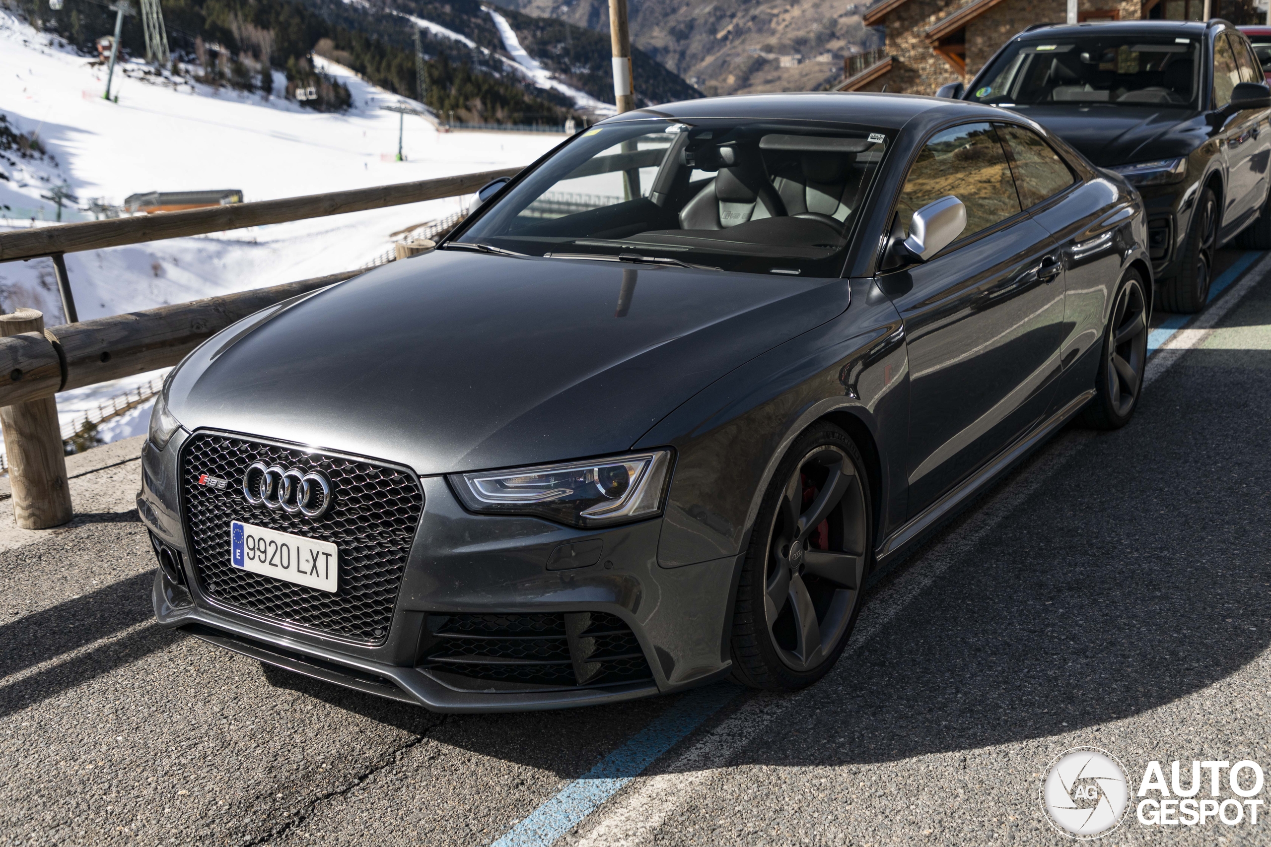 Audi RS5 B8 2012