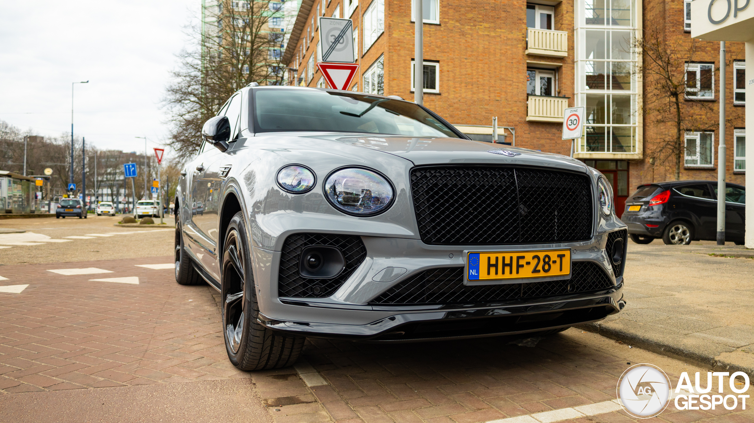 Bentley Bentayga V8 S 2022