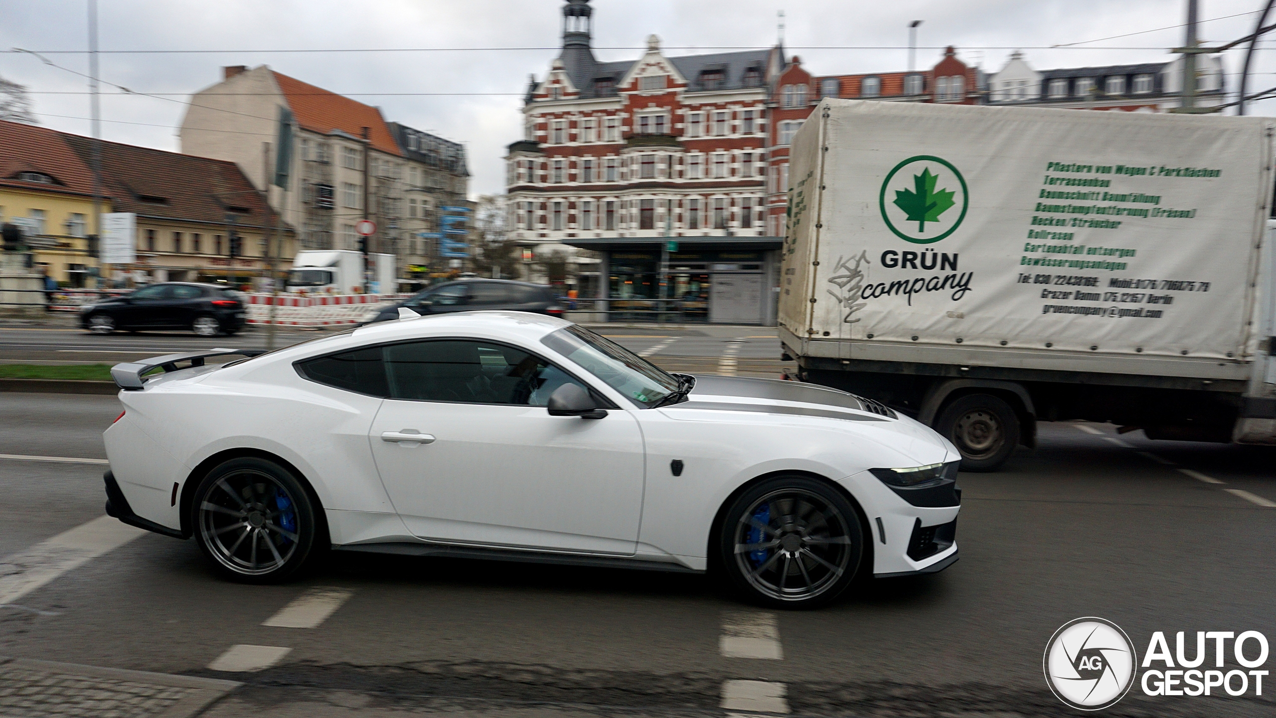 Ford Mustang Dark Horse 2024
