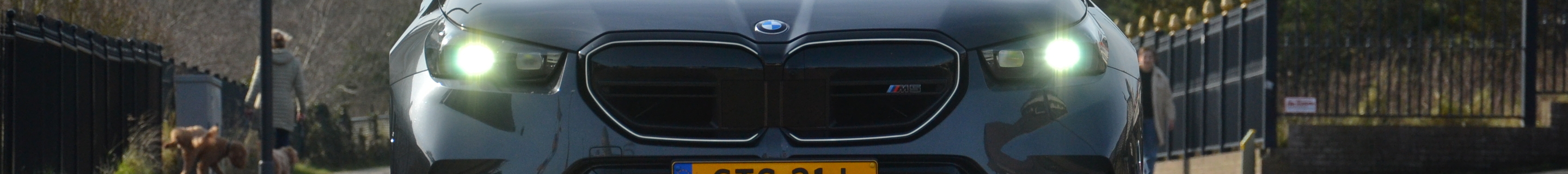BMW M5 G90