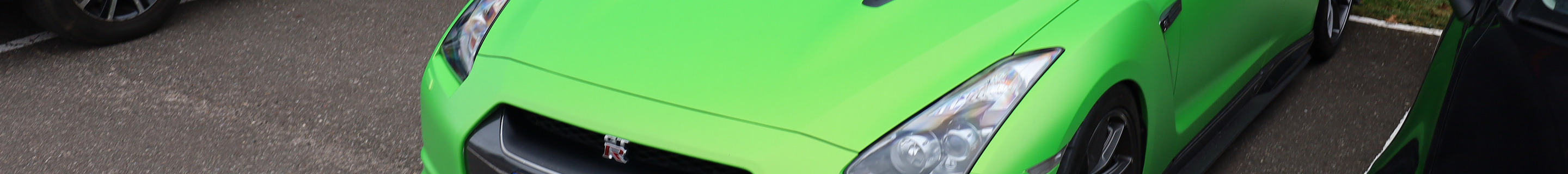 Nissan GT-R