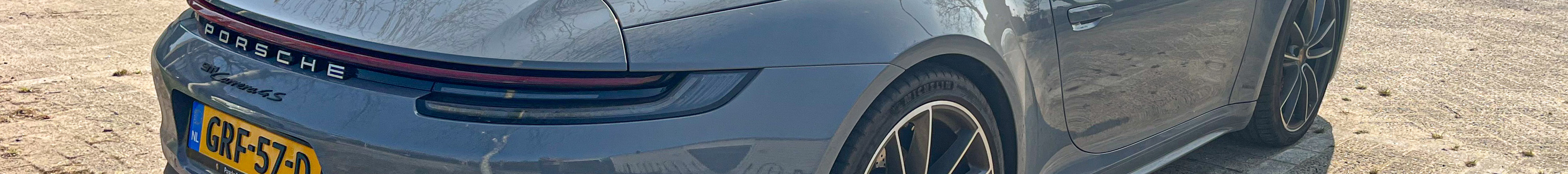 Porsche 992 Carrera 4S Cabriolet