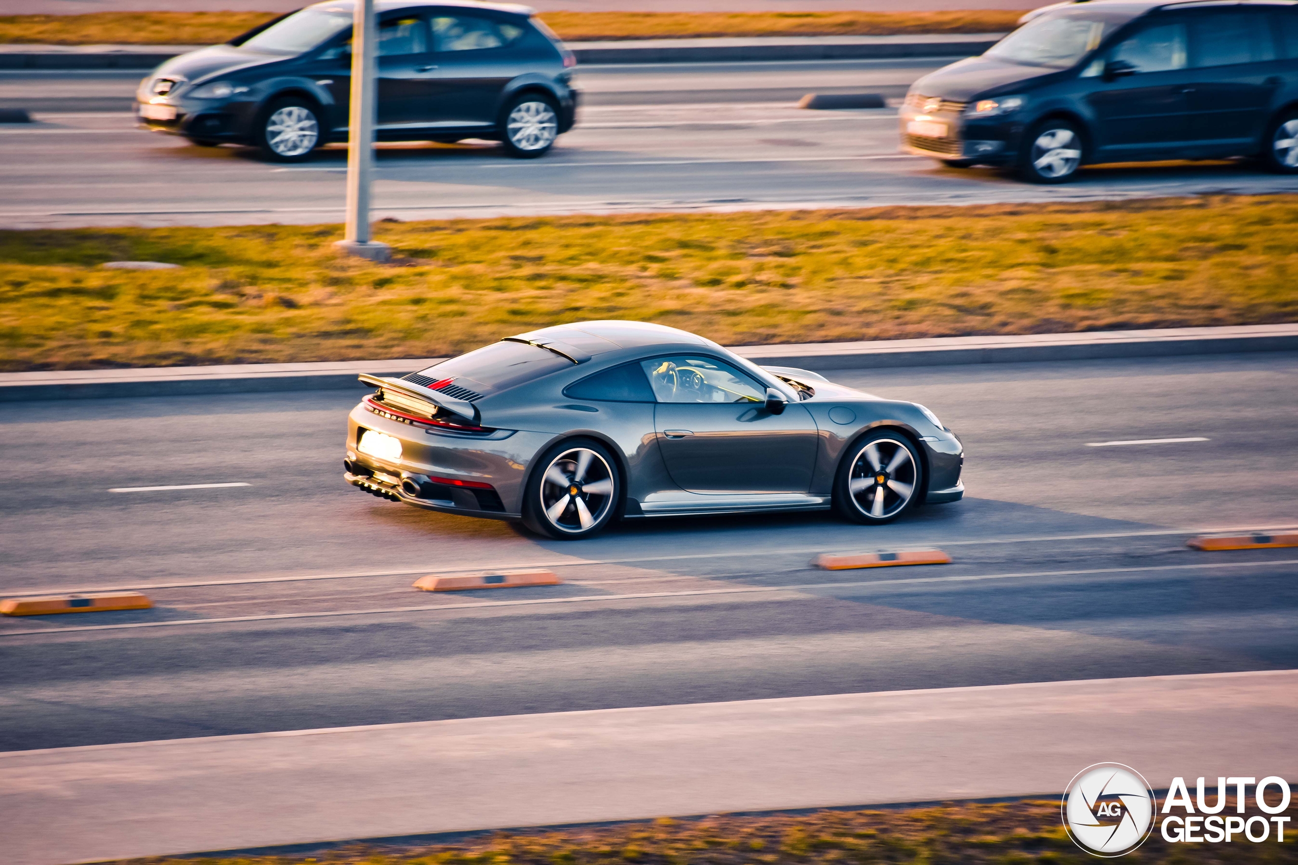 Porsche 992 Carrera S