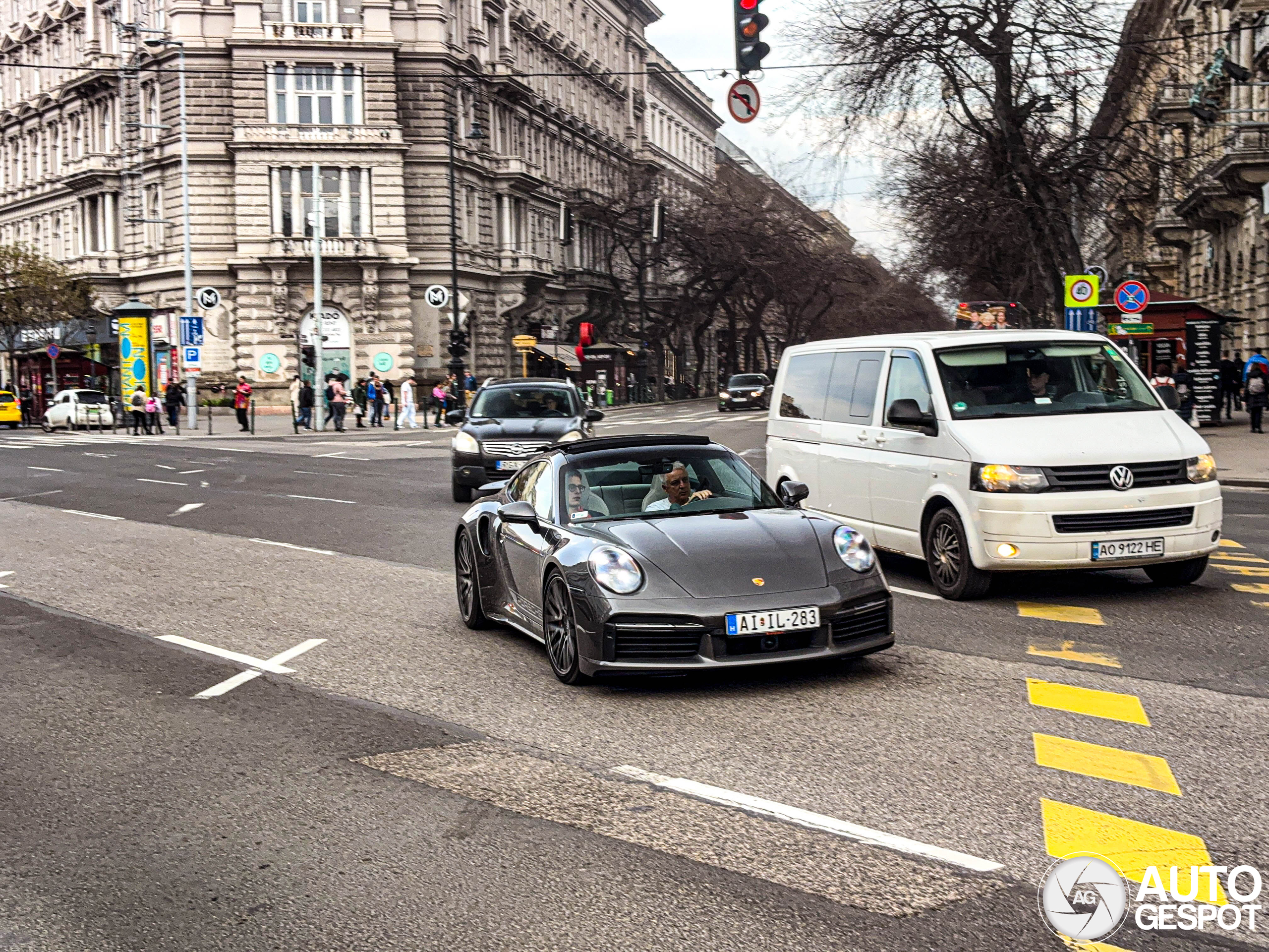 Porsche 992 Turbo
