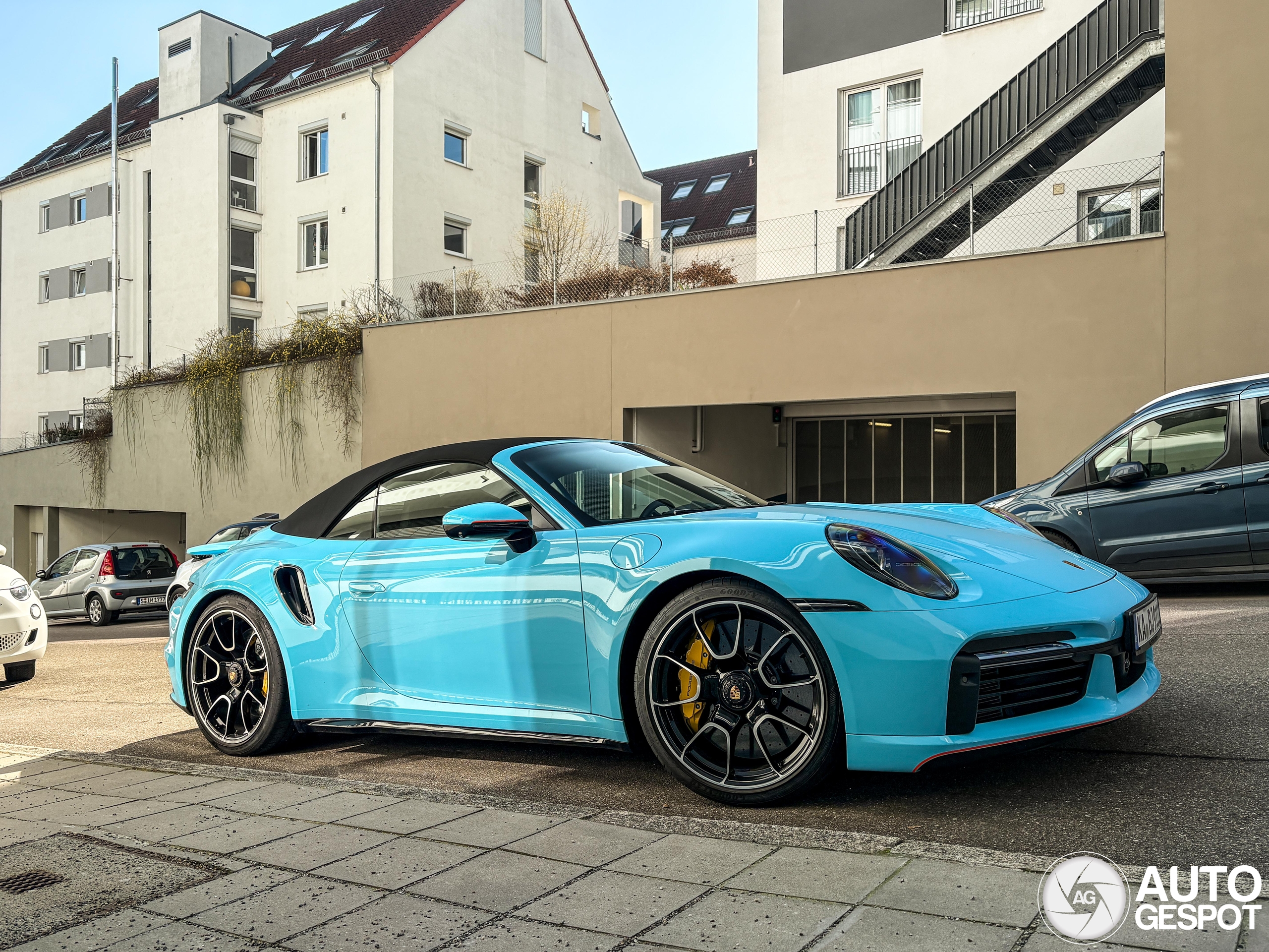 Porsche 992 Turbo S Cabriolet