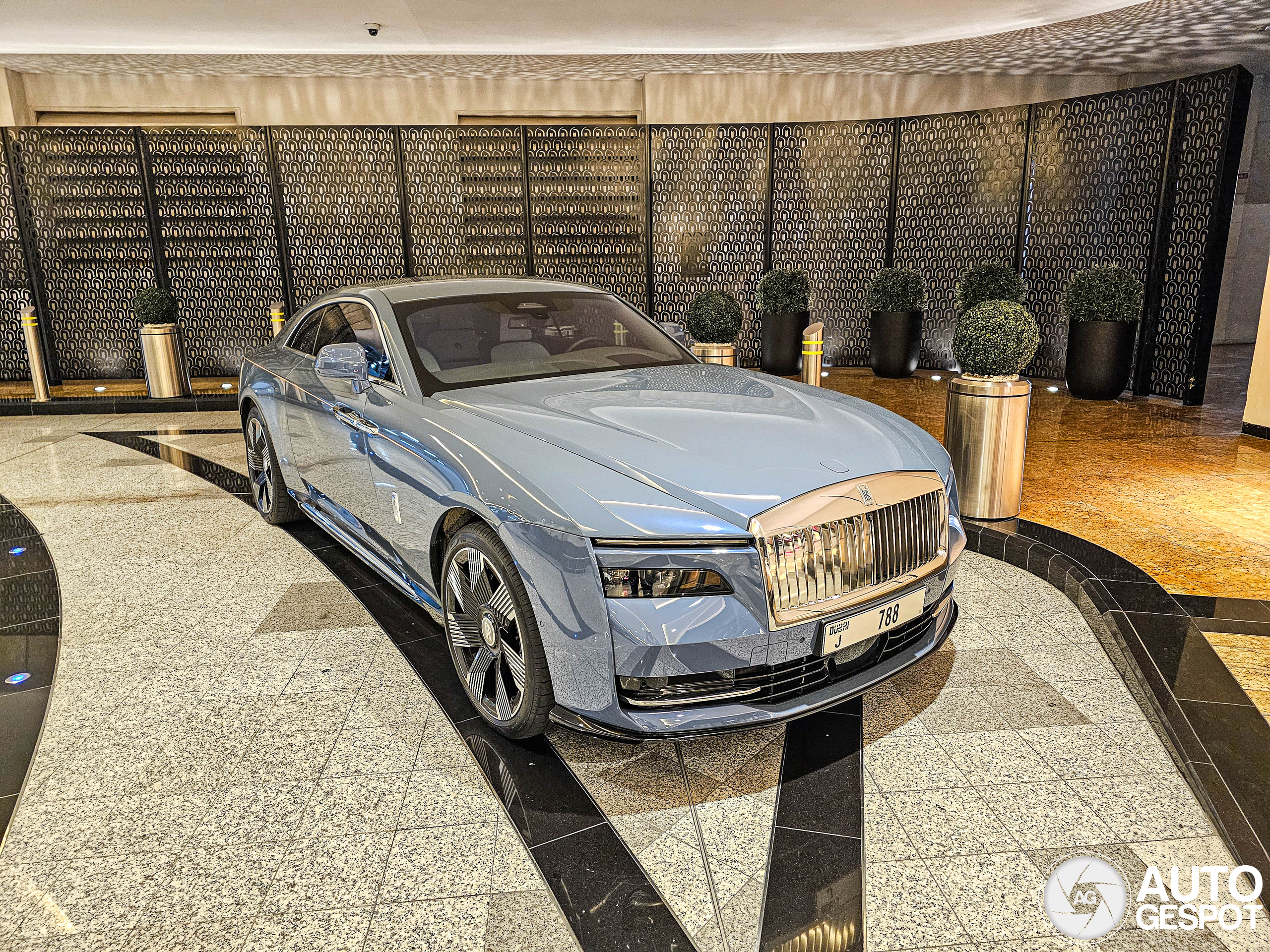 Rolls-Royce Spectre