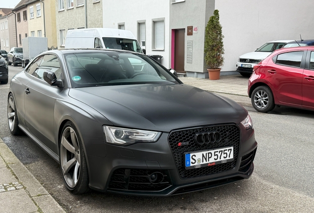 Audi RS5 B8 2012