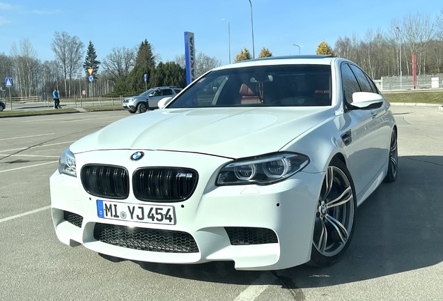 BMW M5 F10 2014