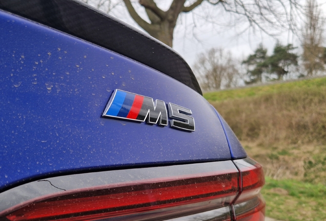 BMW M5 G90