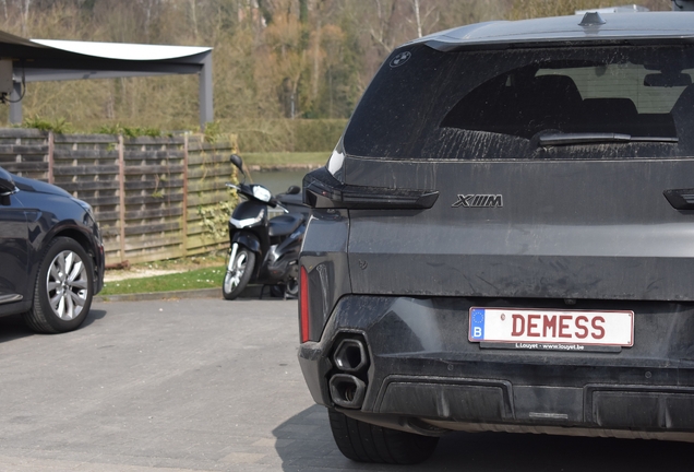 BMW XM G09