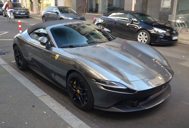 Ferrari Roma Spider