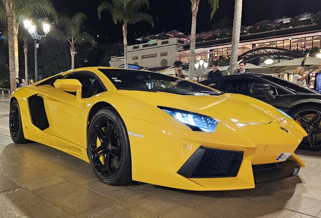 Lamborghini Aventador LP700-4