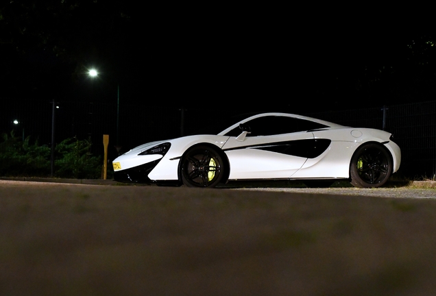 McLaren 570S