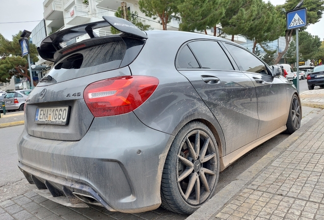 Mercedes-AMG A 45 W176 2015