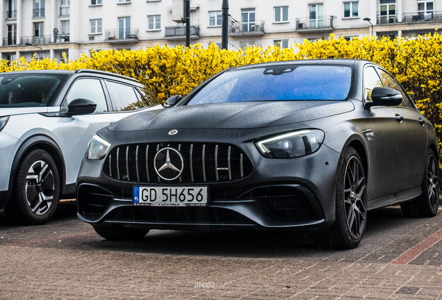 Mercedes-AMG E 63 S W213 Final Edition