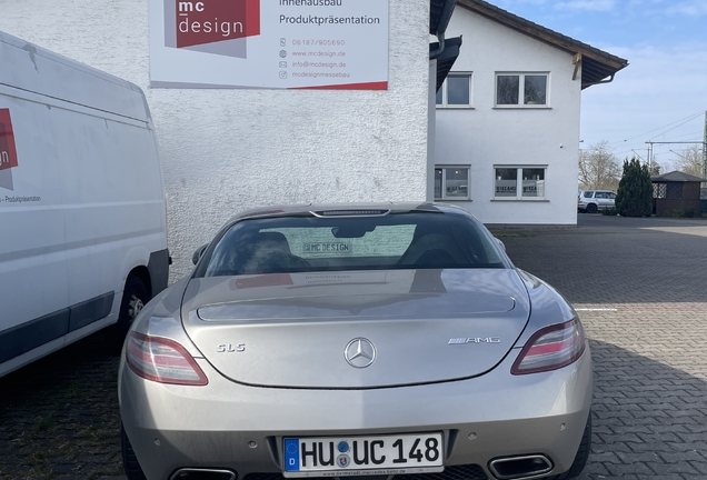 Mercedes-Benz SLS AMG