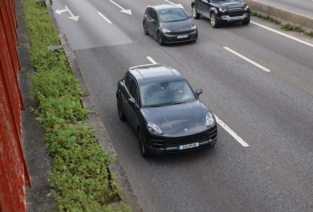 Porsche 95B Macan Turbo