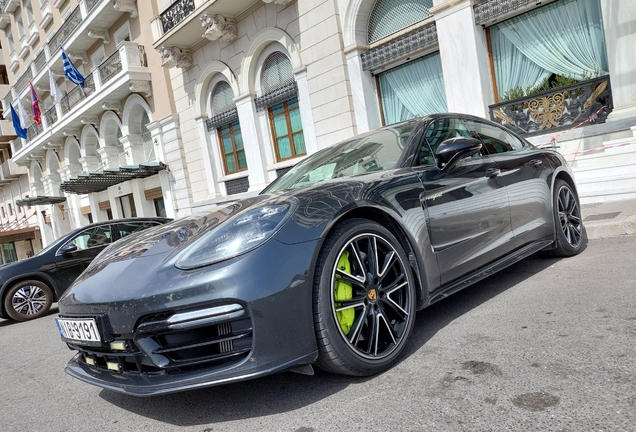 Porsche 971 Panamera Turbo S E-Hybrid
