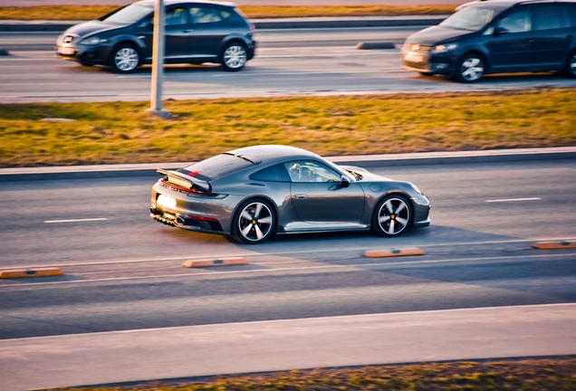 Porsche 992 Carrera S