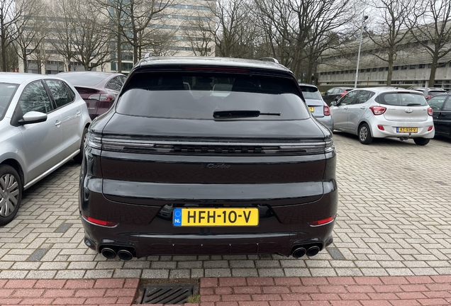 Porsche 9YA Cayenne Turbo E-Hybrid