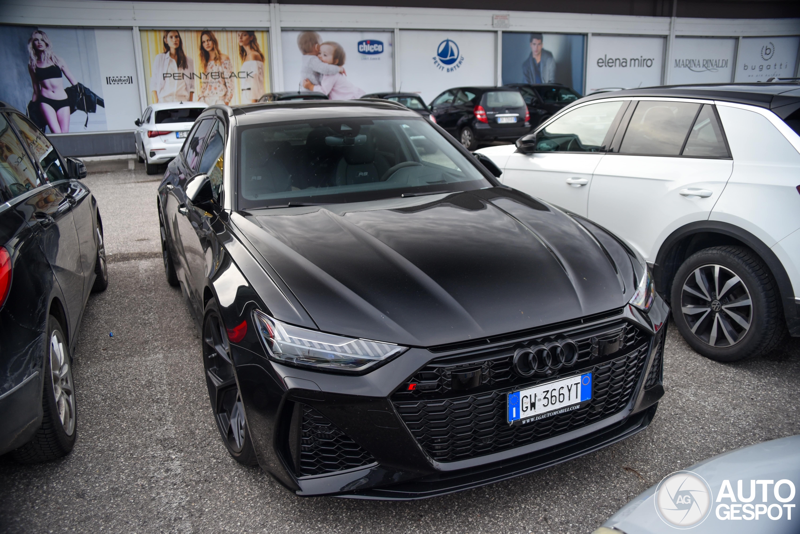 Audi RS6 Avant C8