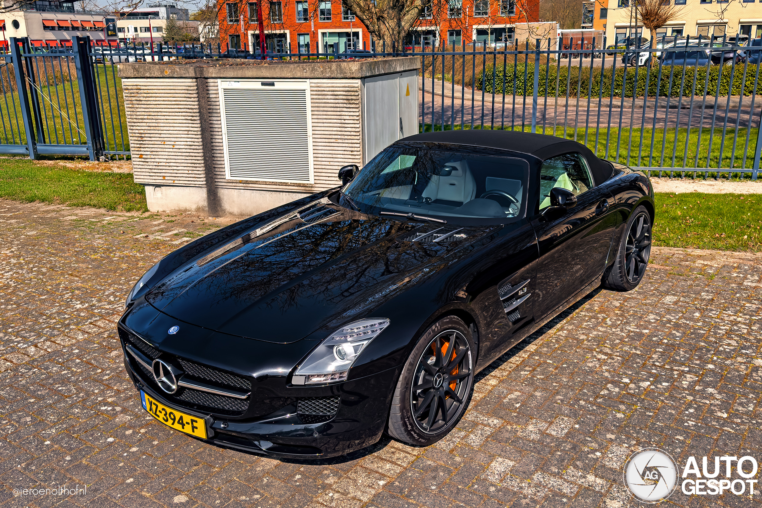Mercedes-Benz SLS AMG Roadster