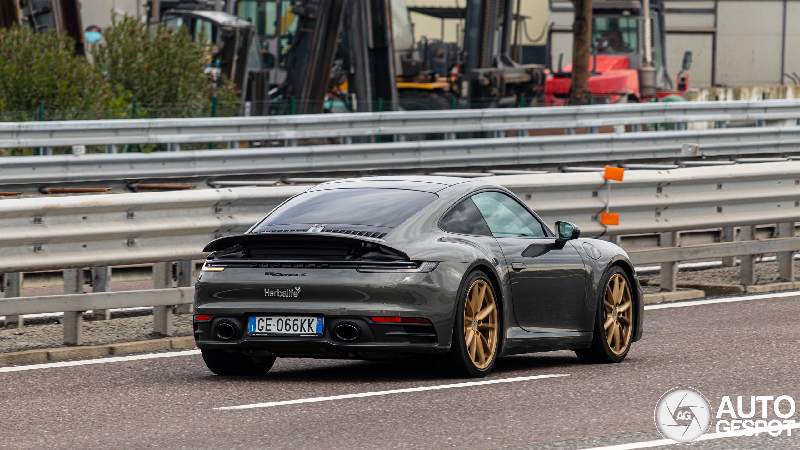 Porsche 992 Carrera S